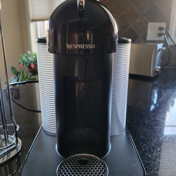 Nespresso Coffee Machine - Picture 2 of 3